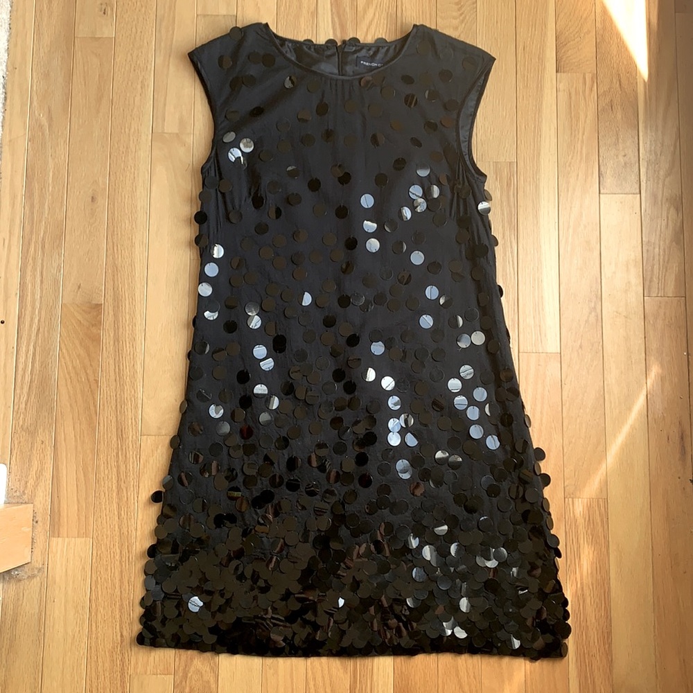 NWT French Connection beautiful unique perfect black dress with back zipper